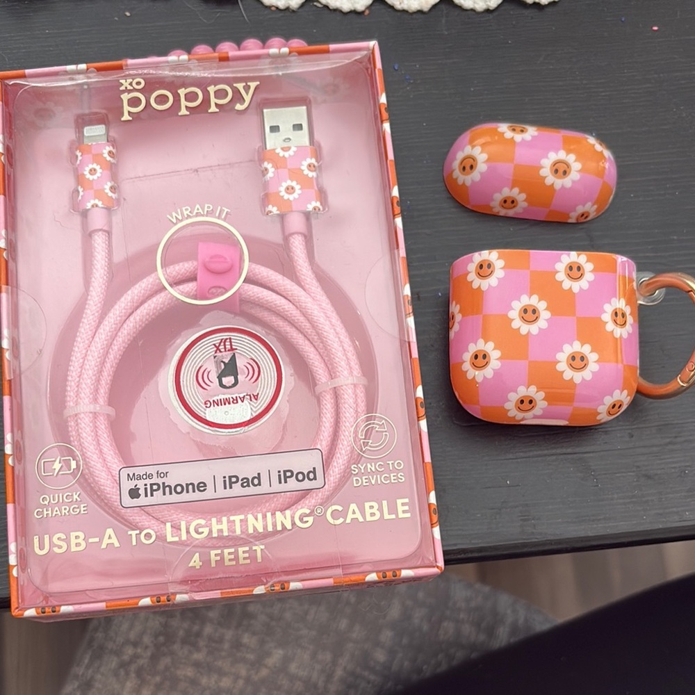 Pink Lightning Cable and Airpod Case Set